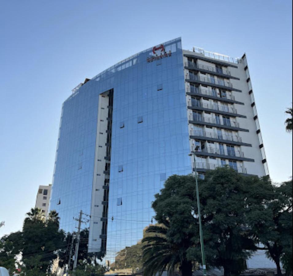 Hermoso Garzonier 7E Torres Puente Muyurina Cochabamba Exterior foto